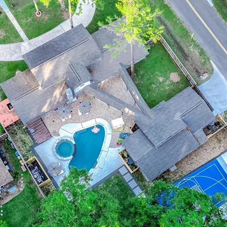 2King Suites Heatedpool Arcade And Pickleball